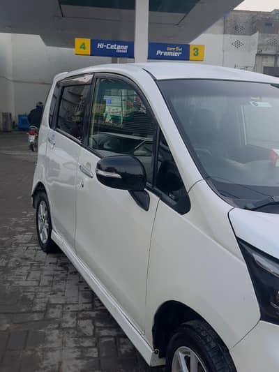 Daihatsu Move 2013