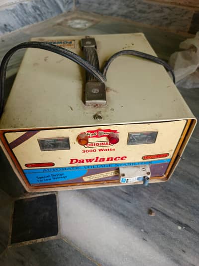 Dawlance 3000W Voltage Stabilizer – Working Condition