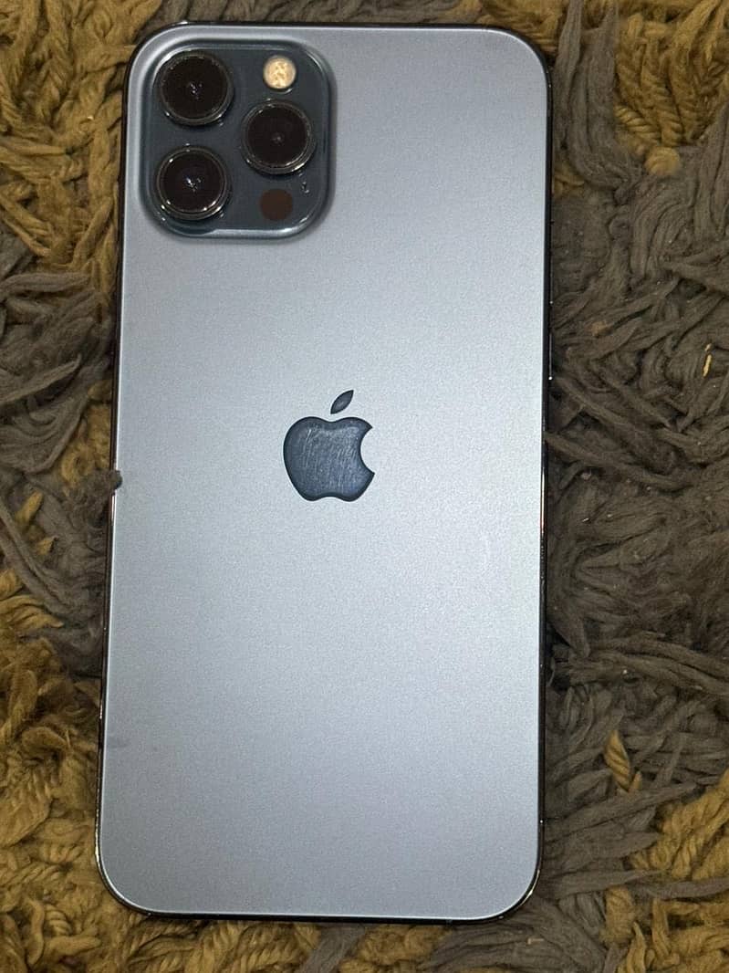 12 pro max HK model 0