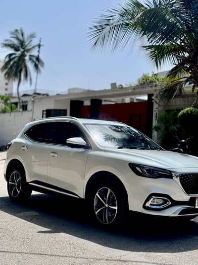 MG HS 2021