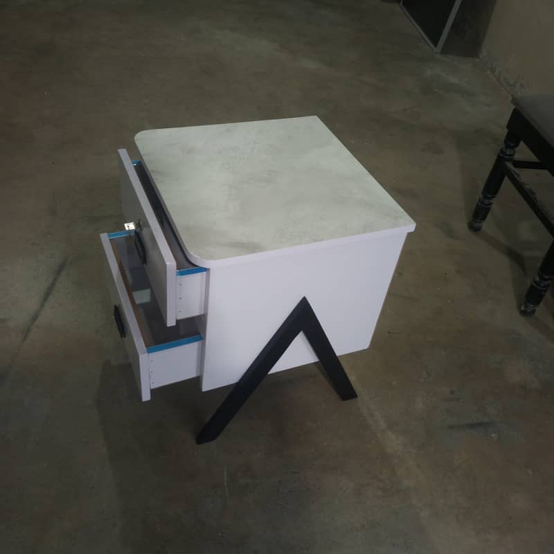 Side Table 2