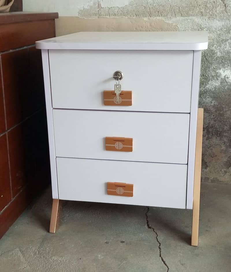 Side Table 3