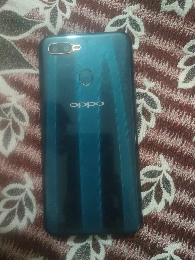OPPO A7 1