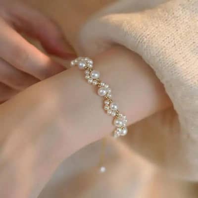 Gold plated pearl charm bracelet for women