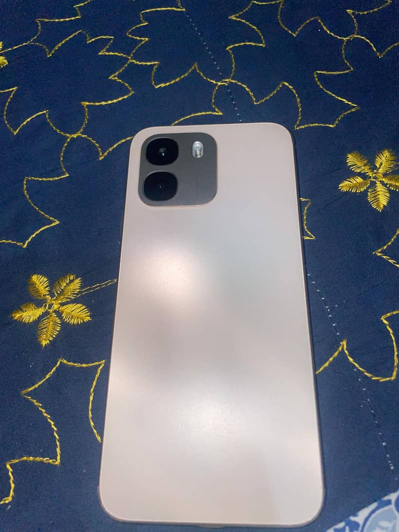 OPPO A6 4