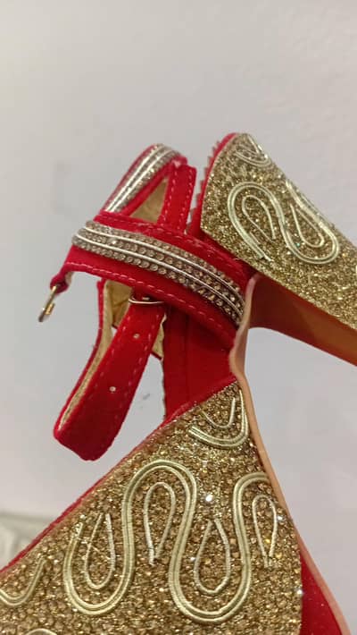 Red velvet heel