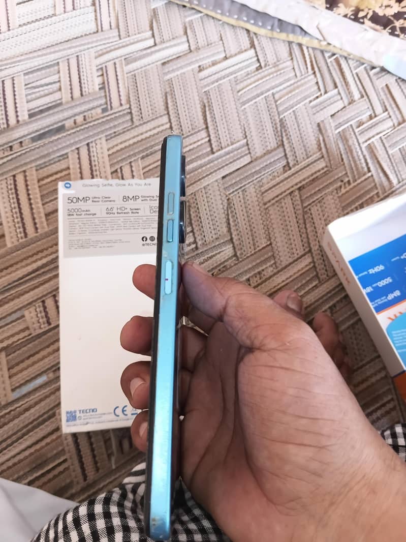 tecno 2