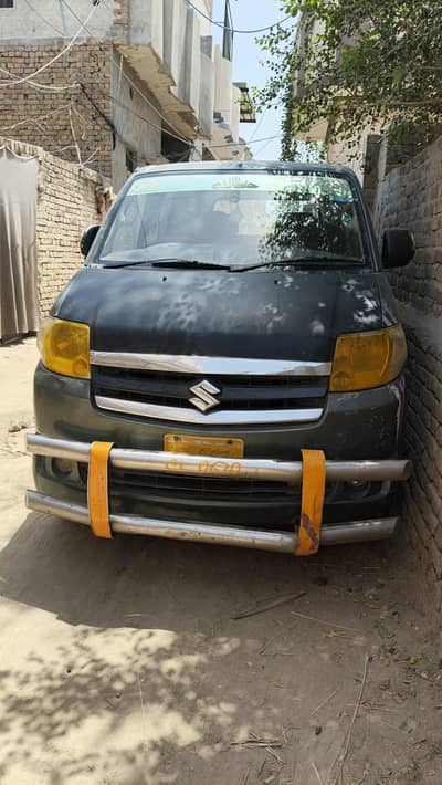 Suzuki APV 2010
