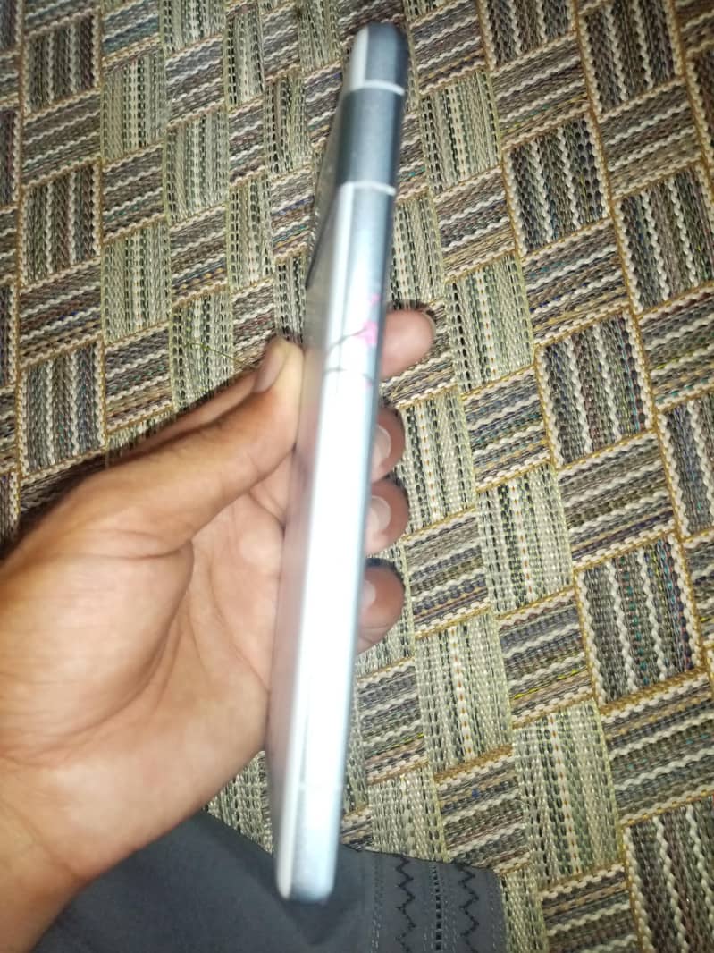 Google Pixel 7a 1