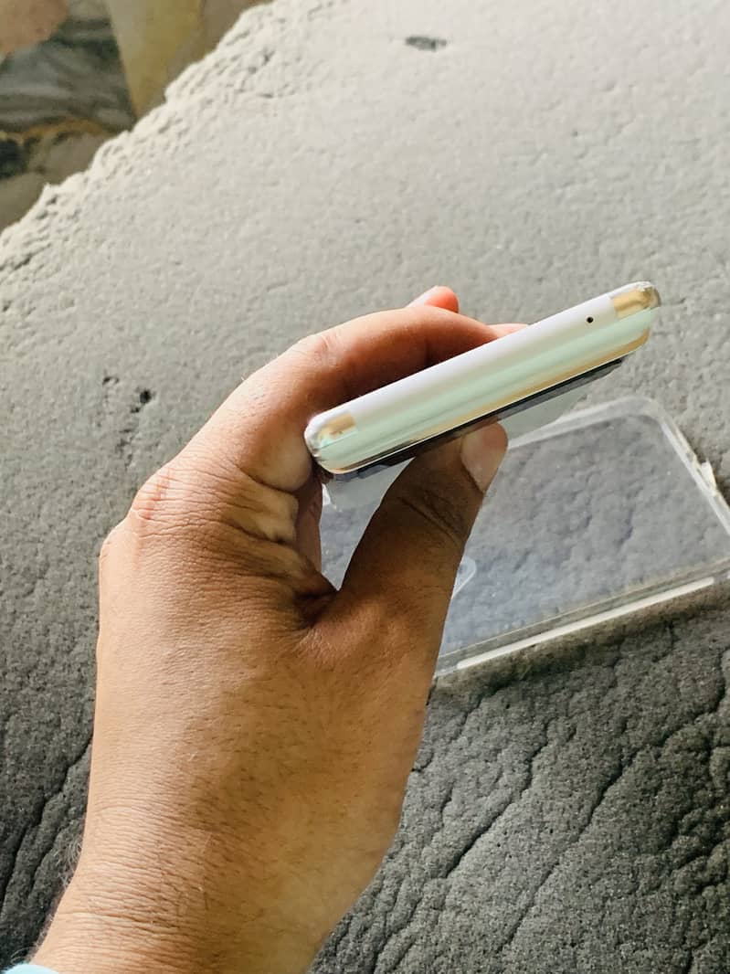 Google Pixel 6 Pro 2
