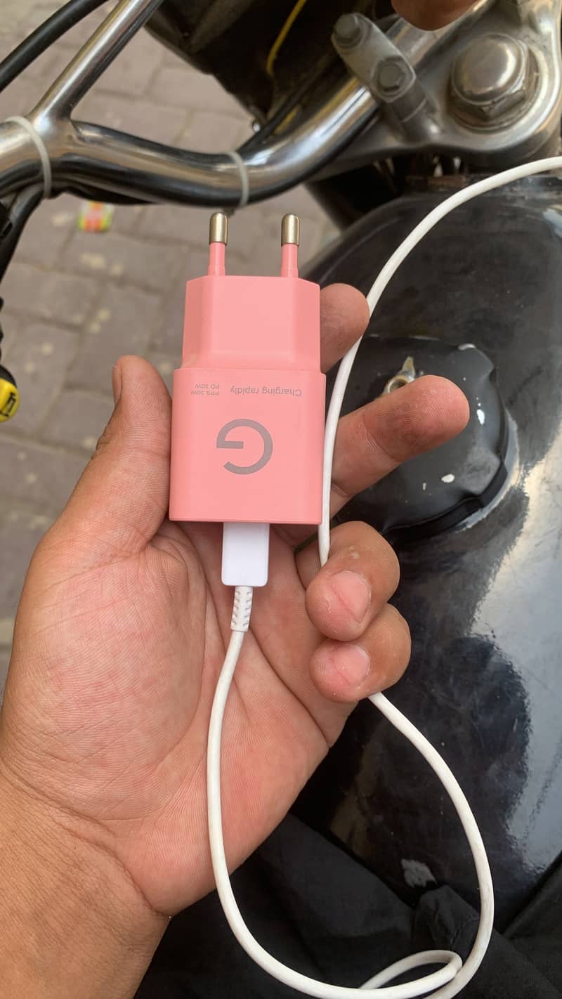 Google Pixel 7a 2