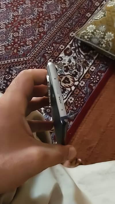 camon 40 pro read ad