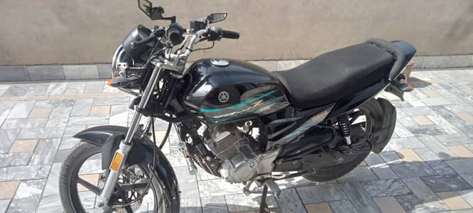 Yamaha YB 125Z 2023