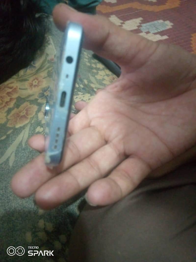 Realme Note 60 2