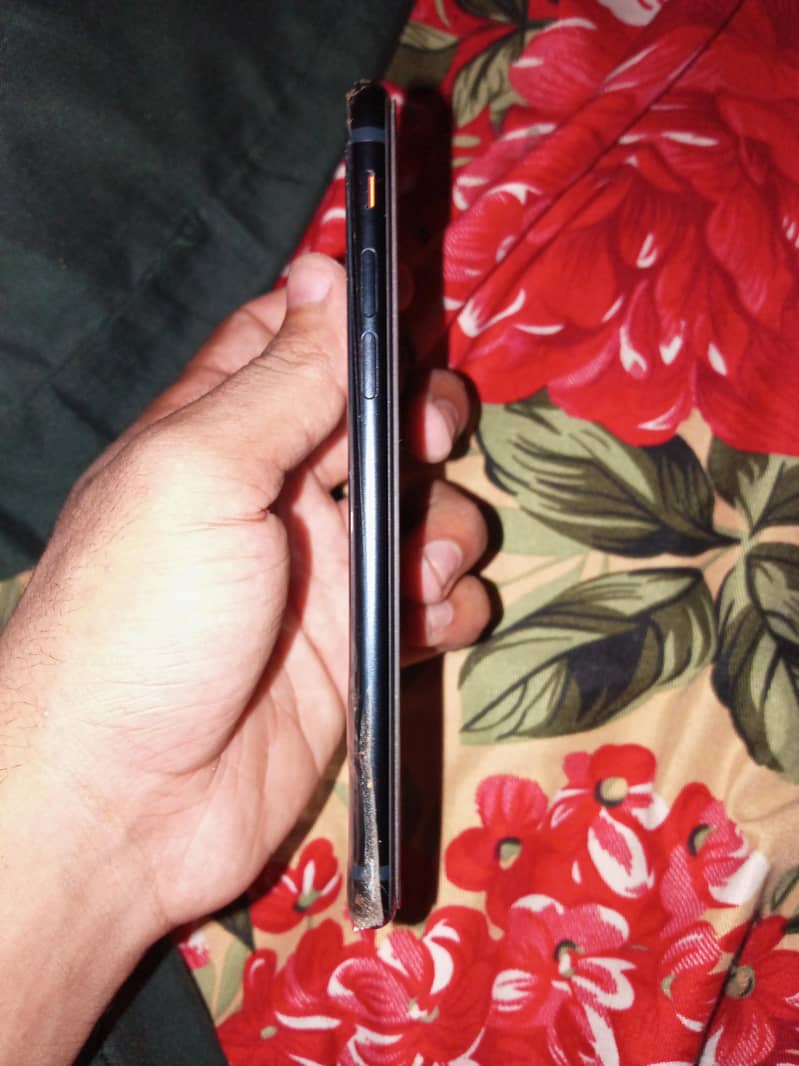 Apple iPhone SE 3