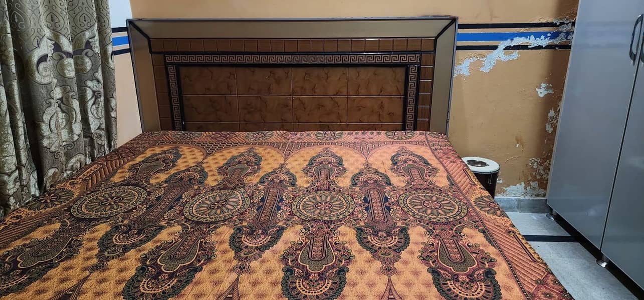 ROOM BED 6