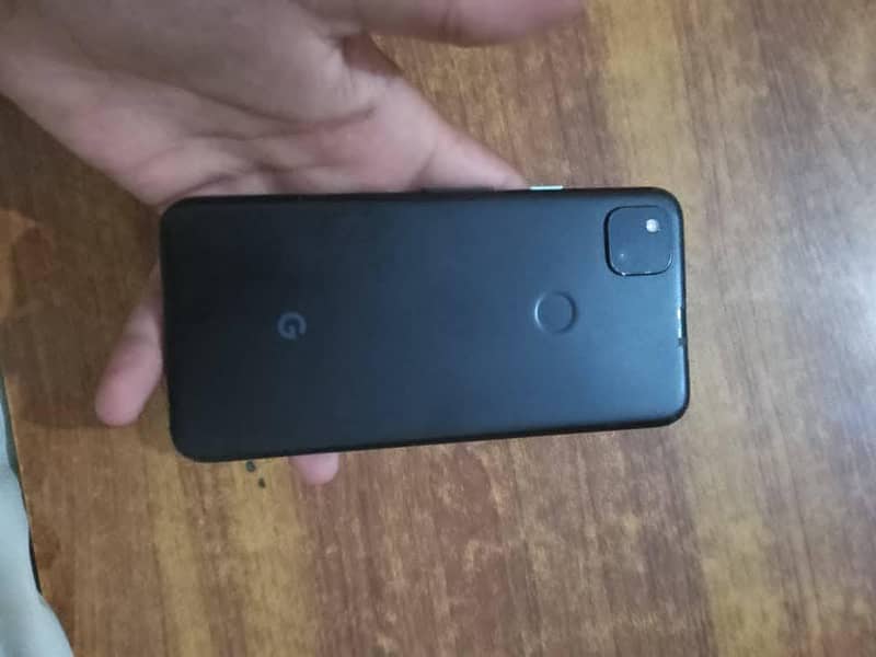Google Pixel 4a 13