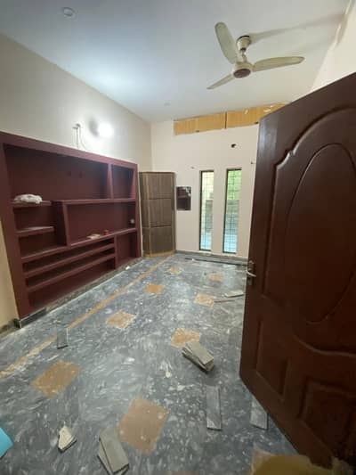 3 Marla Flat Available For Rent In Formanites Housing Scheme Lahore Near DHA Phase 5 And Ring Road Boys And Job Holder Ka Lia Achi Option 3 The Floor