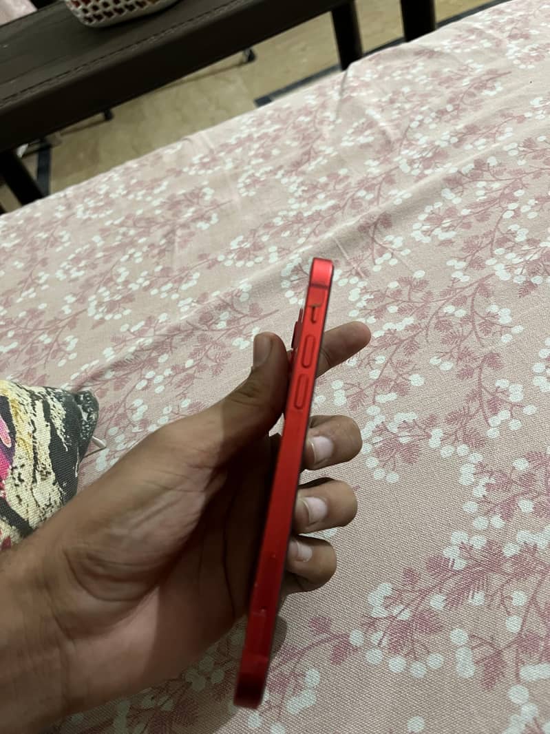 Apple iPhone 12 5