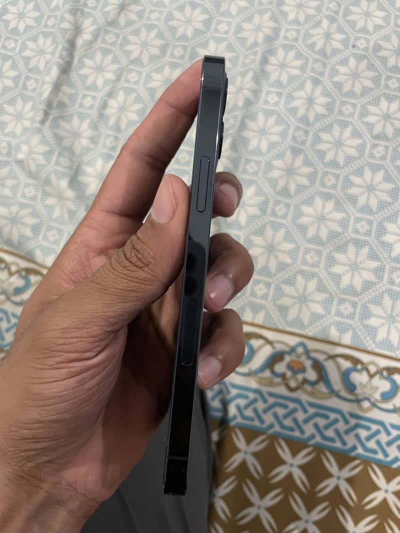 Iphone 12 pro 7