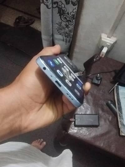OPPO A18