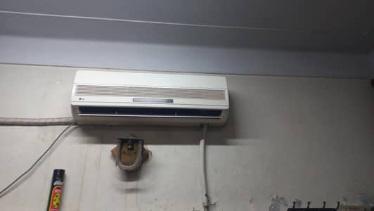 LG Ac for sale fully working condition