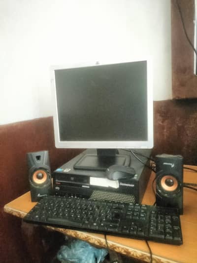 Lenovo computer for Sale. . . 4gb Ram and 160gb storage  13000. Rs.