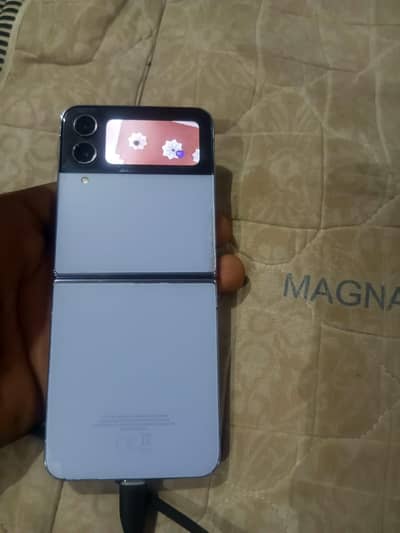 Samsung Mobile Z Flip 4