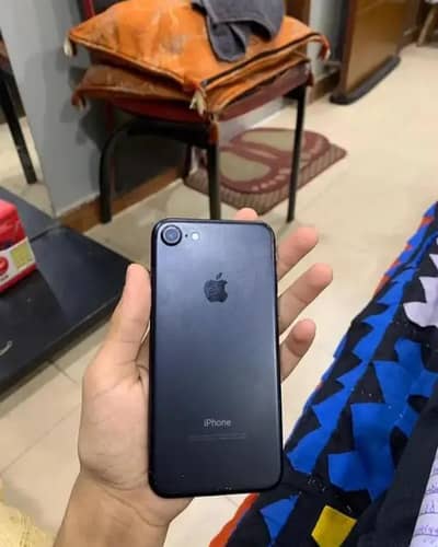 Iphone 7 PTA