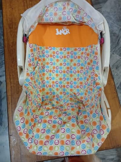 baby cot