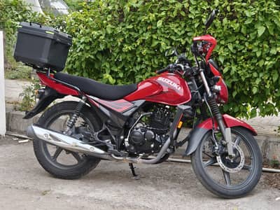 Suzuki GR 150 2024