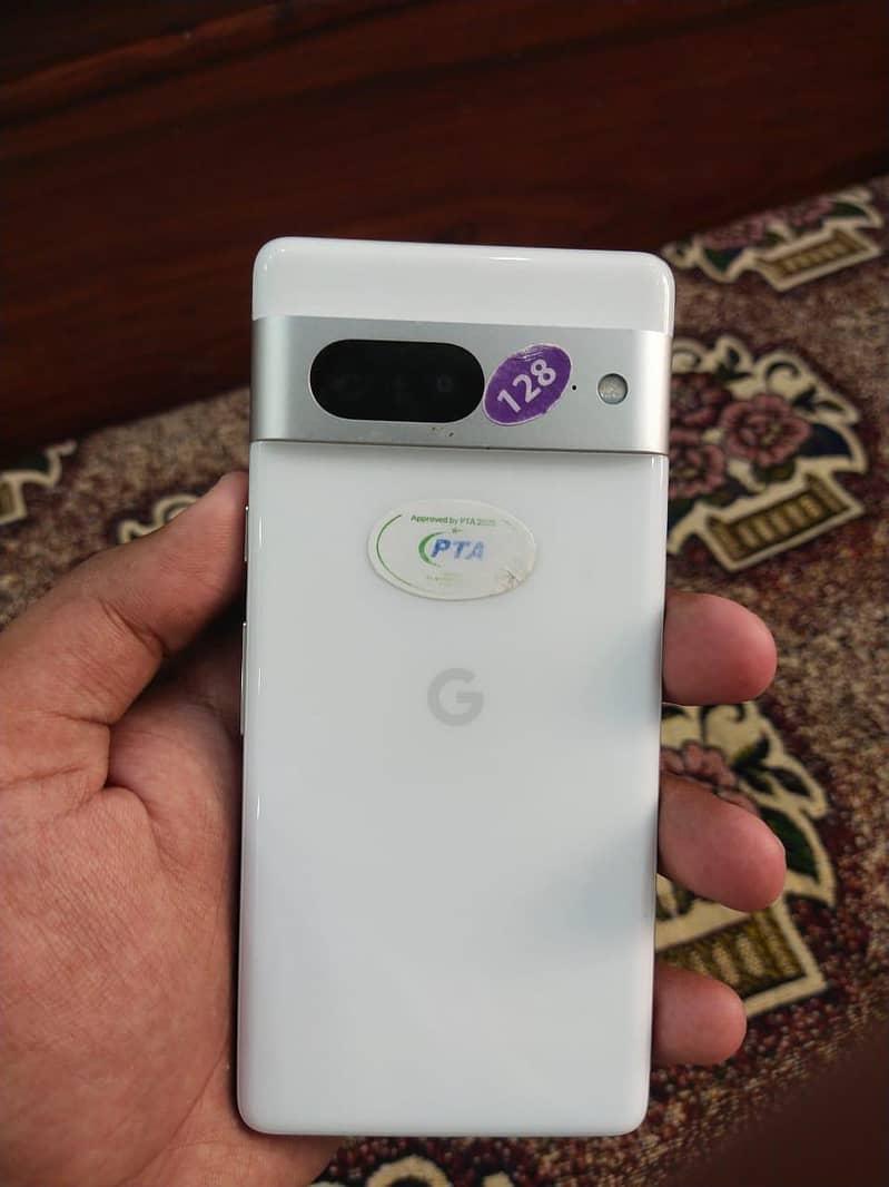 Google Pixel 7 3