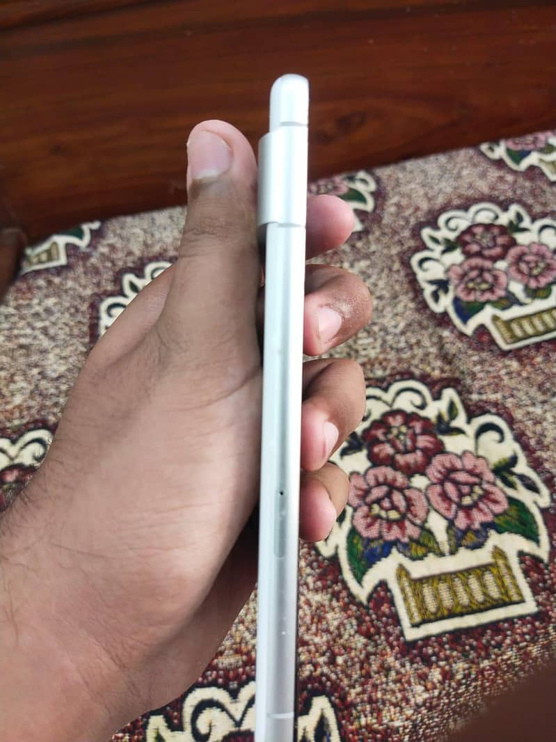 Google Pixel 7 5