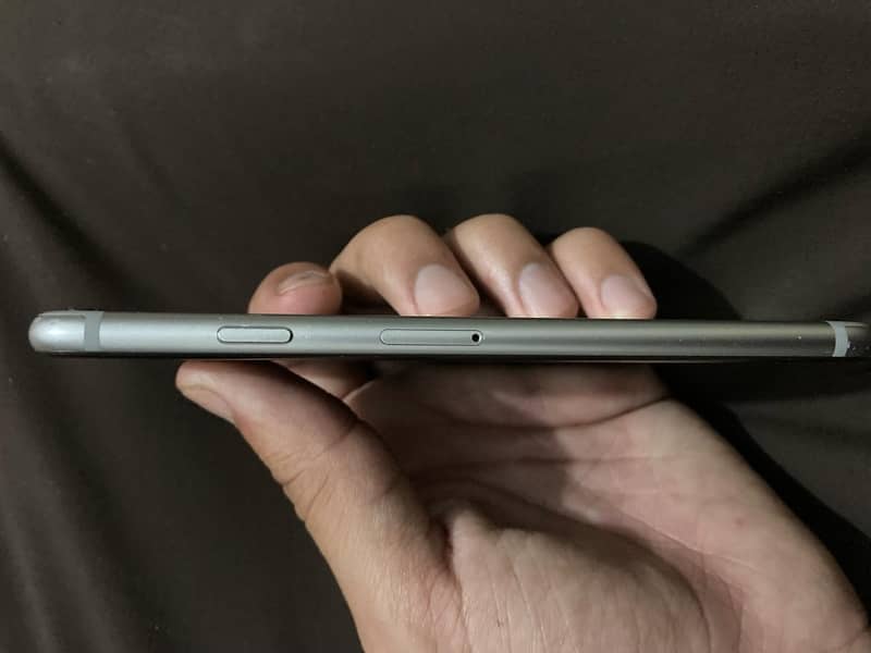 Apple iPhone 6 2
