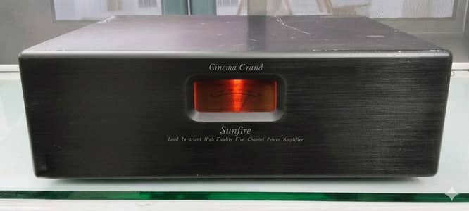 Sunfire USA, five channel Amplifier
