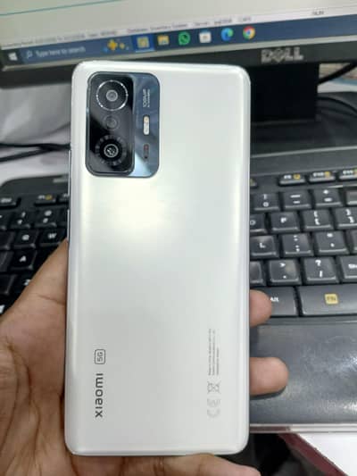 Xiaomi Mi 11t 8+4/256 Pta approved with box charger