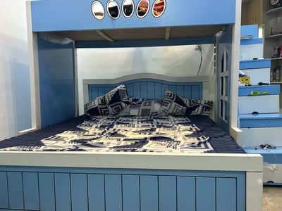 KIDS BUNK BED