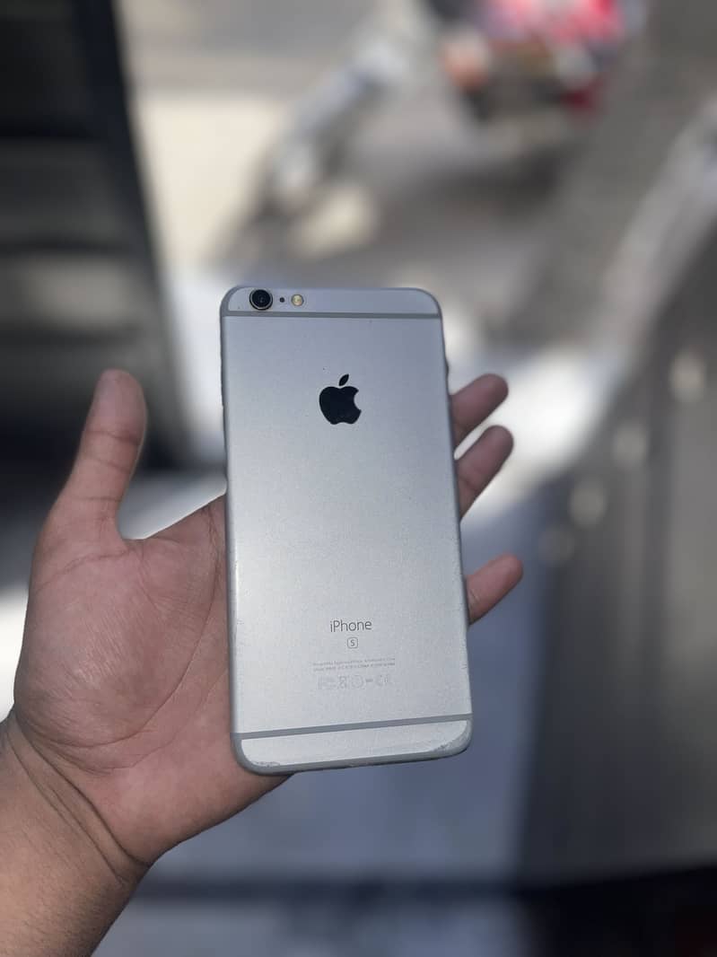 iPhone 6S Plus 0