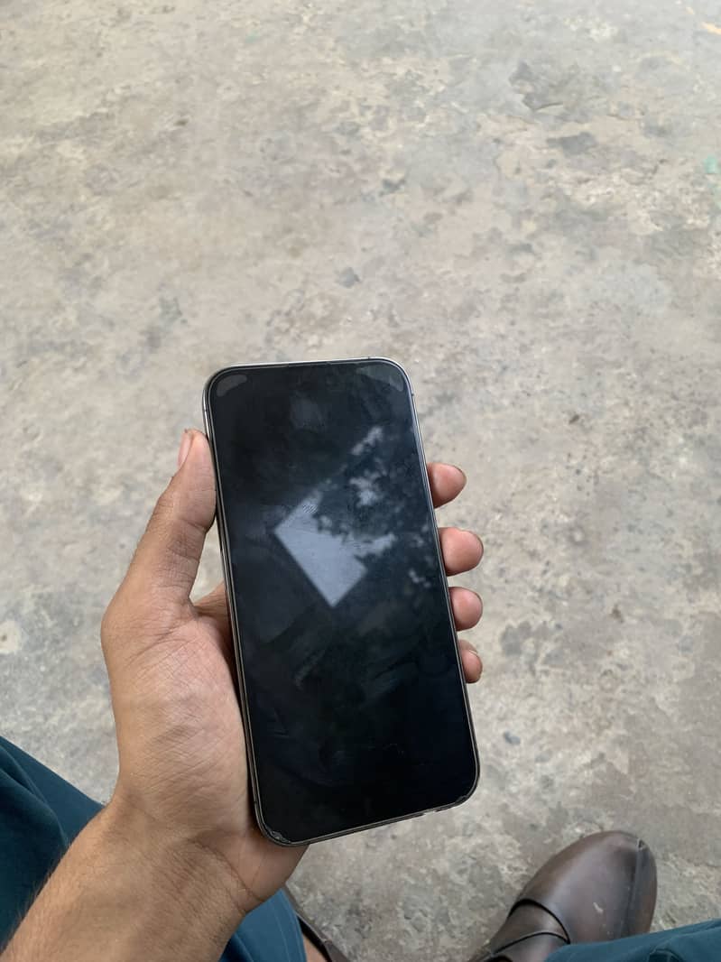 Iphone 14 pro max 0