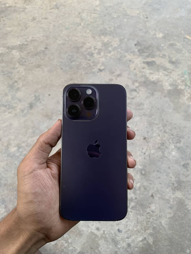 Iphone 14 pro max 1