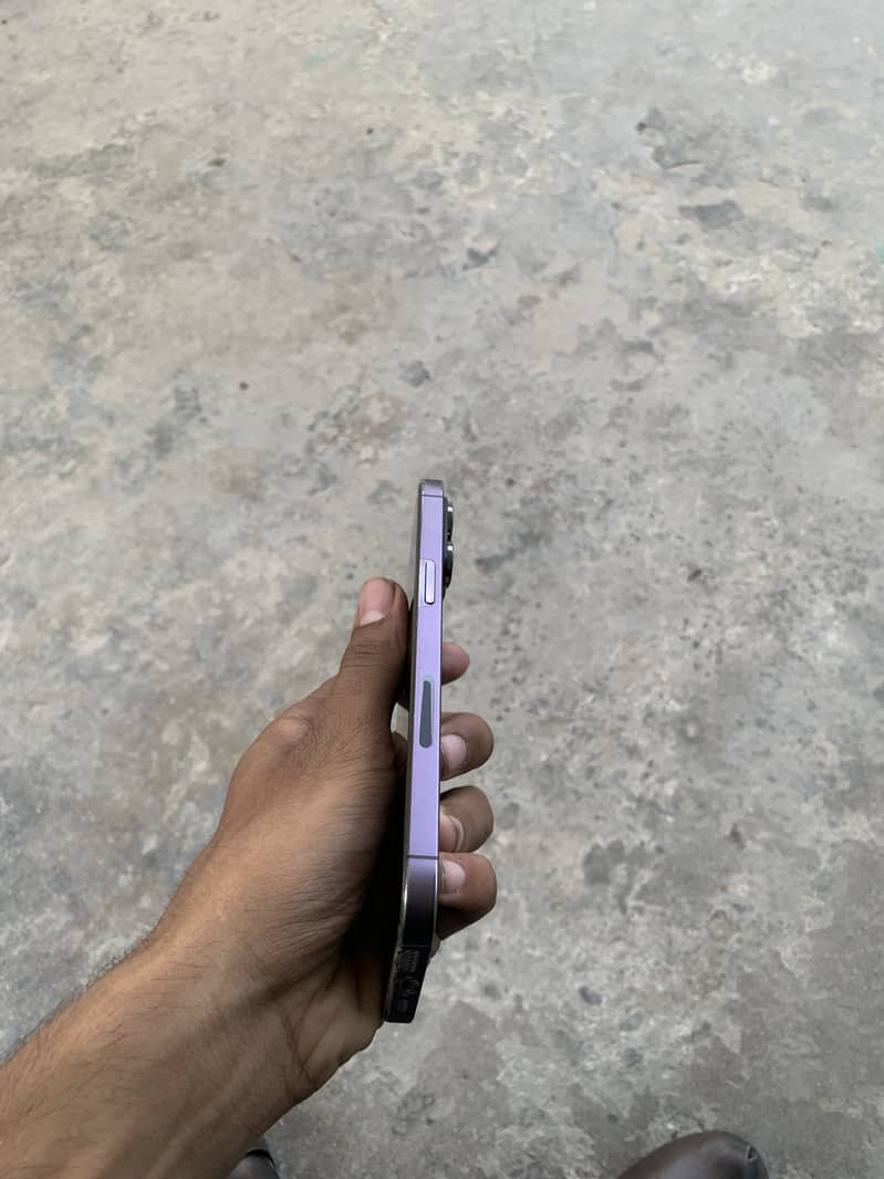 Iphone 14 pro max 6