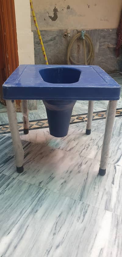 patient portable commode seat 10/10 condition