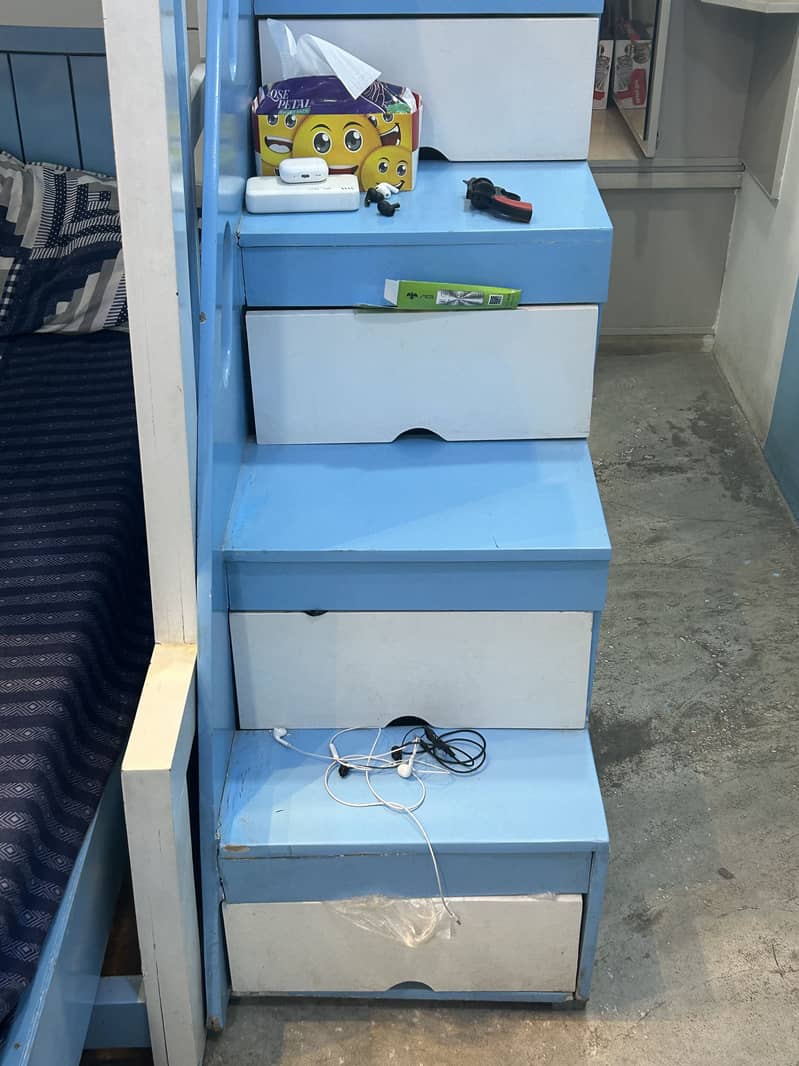 BUNK BED 7