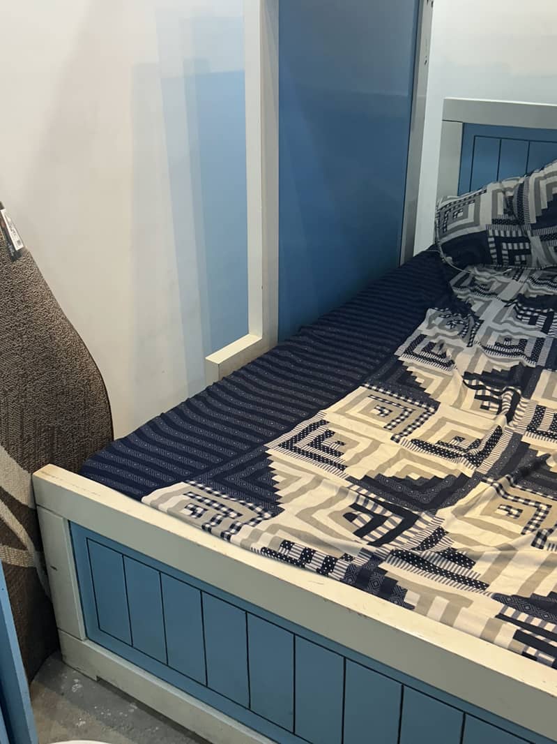 BUNK BED 9