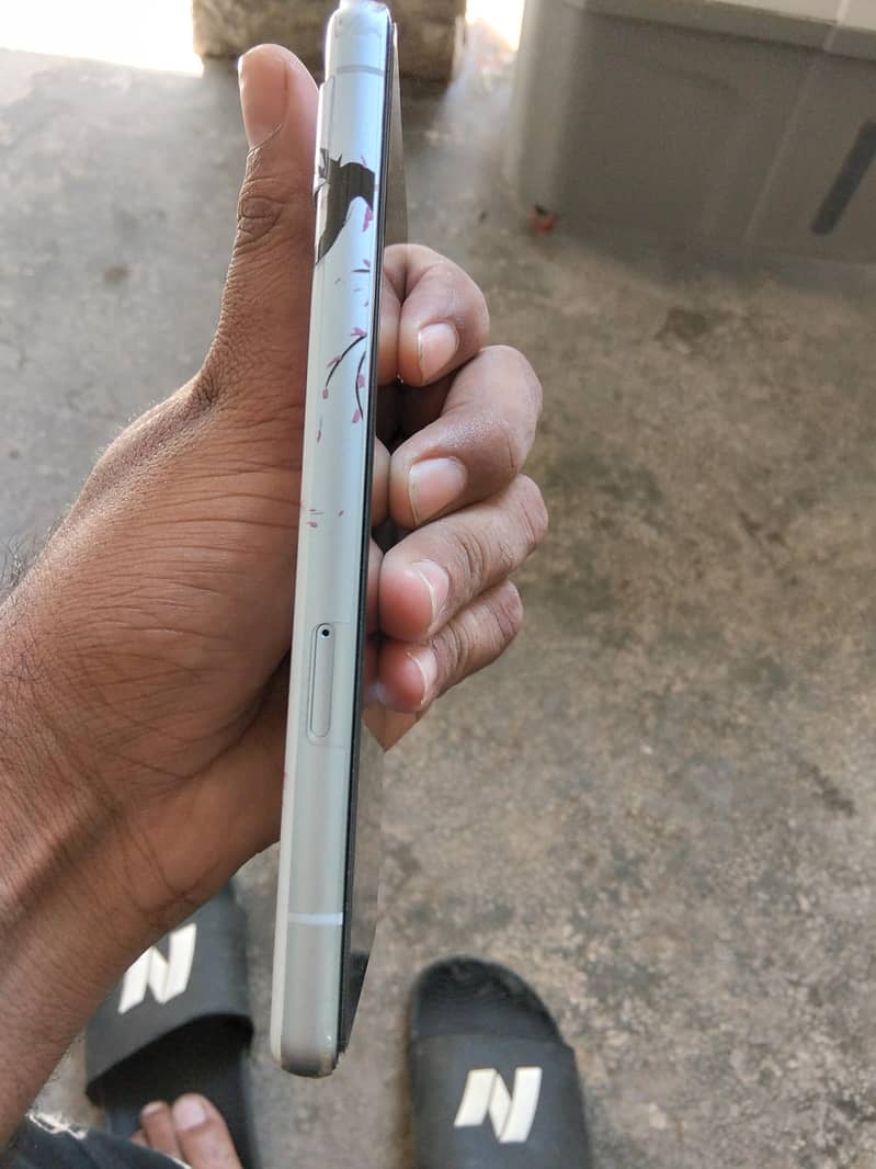 Google Pixel 7a 2