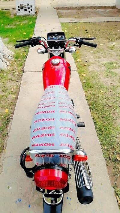 Cg 125 sp edition (silver) Red  2025