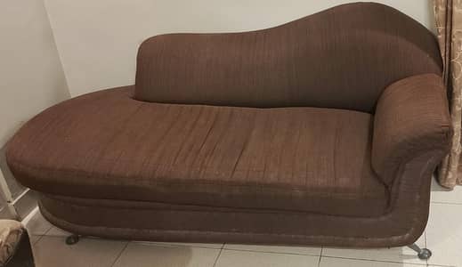 Dewan on sale