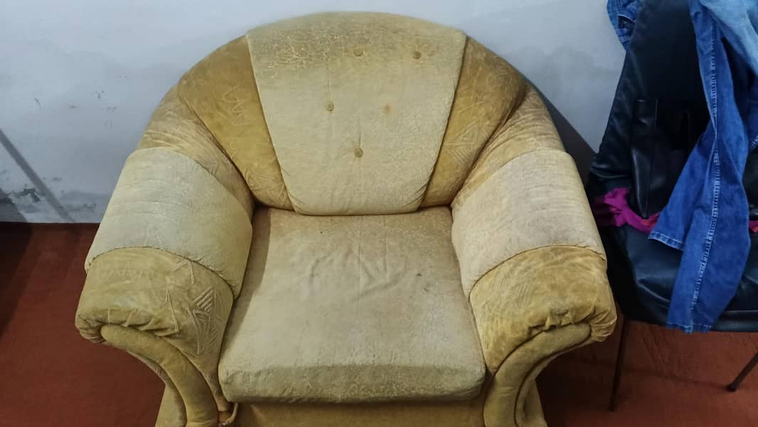 5 seaters sofa set 0