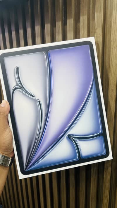 iPad Air 13-inch (M3) Wi-Fi + Cellular 256 Gb