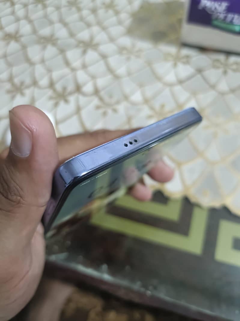 Tecno CAMON 20 Pro 4